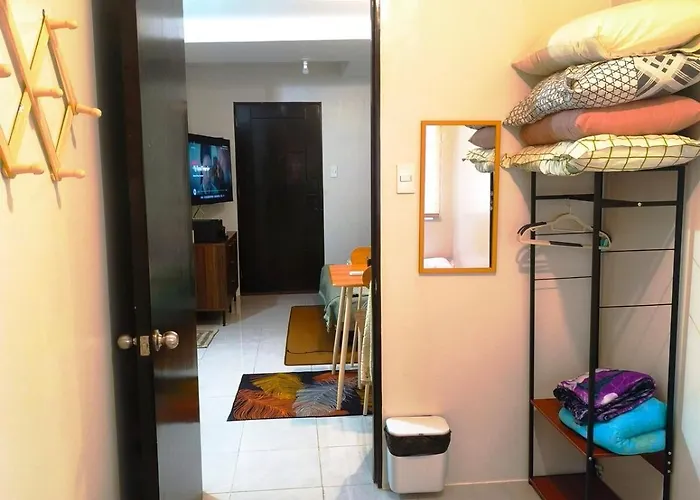 Apartment 2br Near Airport It Park & Malls